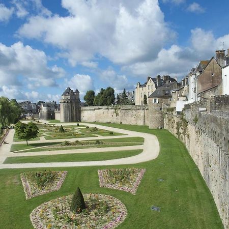 Studio Bis 32M2 Au Calme Situe Au Centre De Vannes Exteriér fotografie